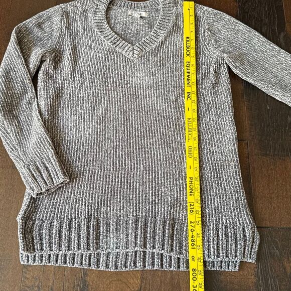 Orvis chenille v neck sweater womens size medium gray cozy soft warm comfy winte - Picture 9 of 9